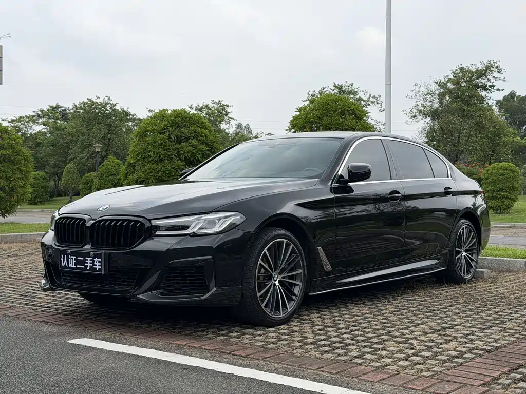 BMW 5 Series 2022 Model Facelift 530Li Leading Edition M Sport Package