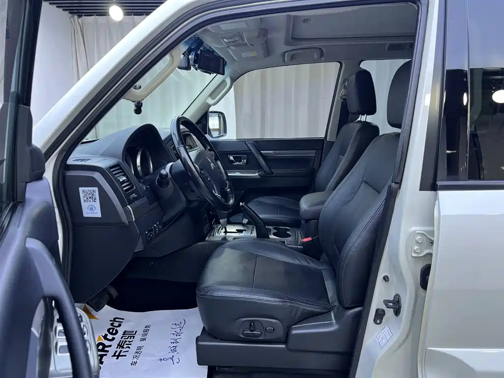 Pajero Import 2015 3.0L Automatic Elite Super Version National V
