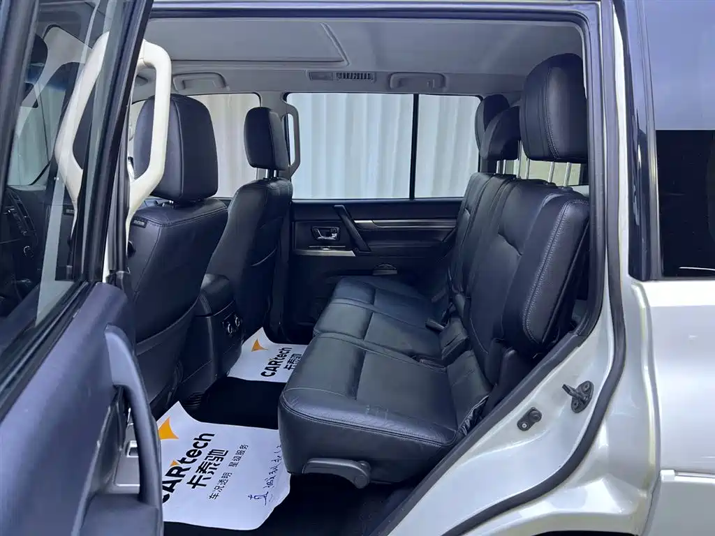Pajero Import 2015 3.0L Automatic Elite Super Version National V