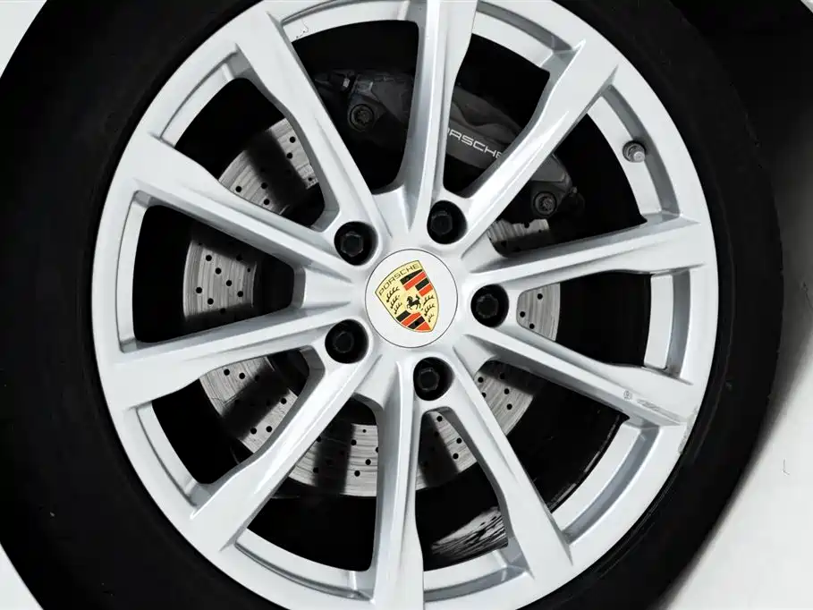 Porsche 718 Boxster 2.0T 2016 Model