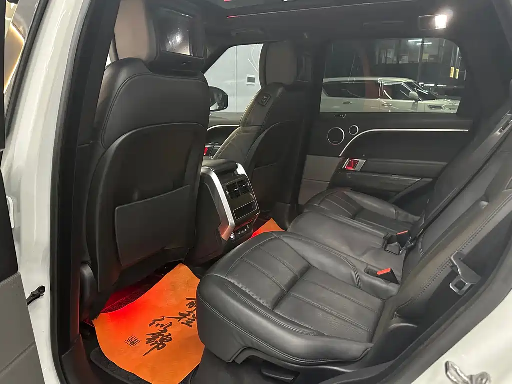 Range Rover Sport Hybrid 2018 P400e