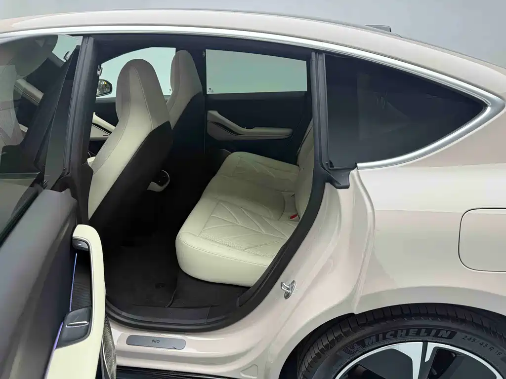 NIO ET5 2025 Model 75kWh