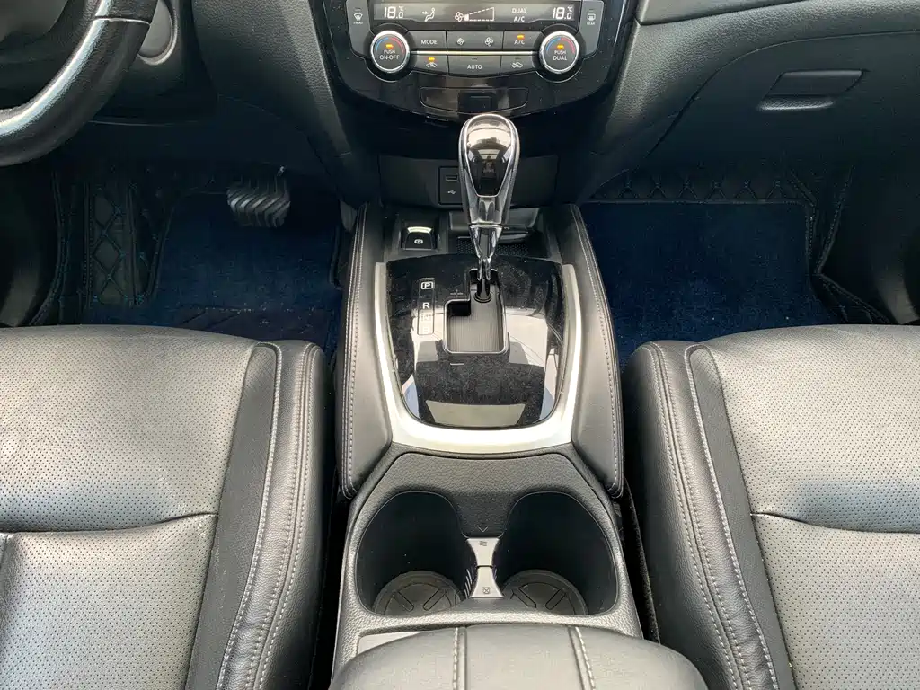 Qashqai 2021 2.0L CVT 2WD XL ITS Smart Link Comfort Edition