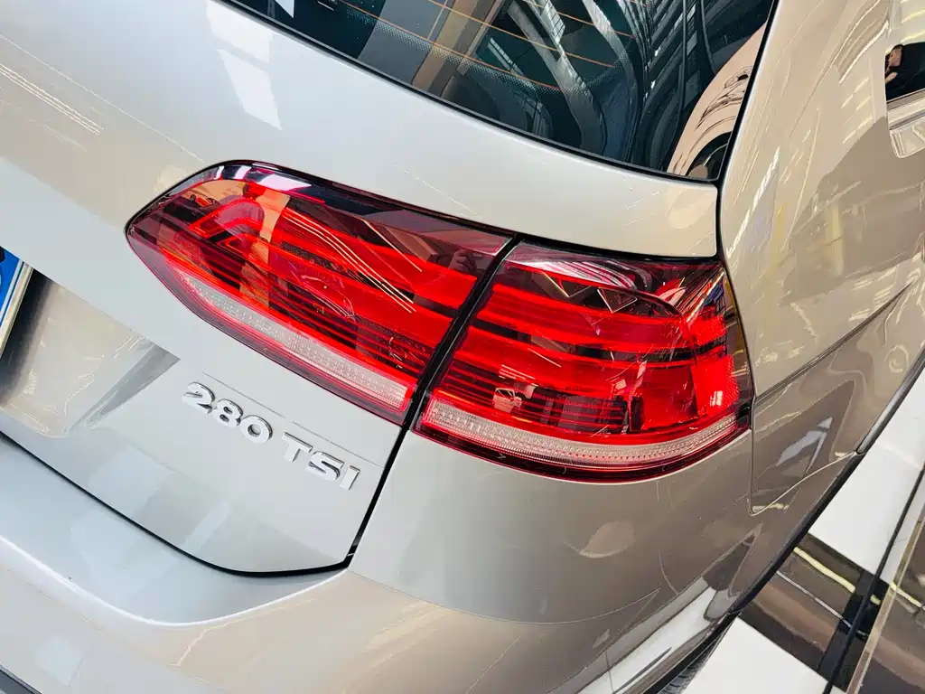 Volkswagen Golf Import 2019 1.8 TSI Wagon