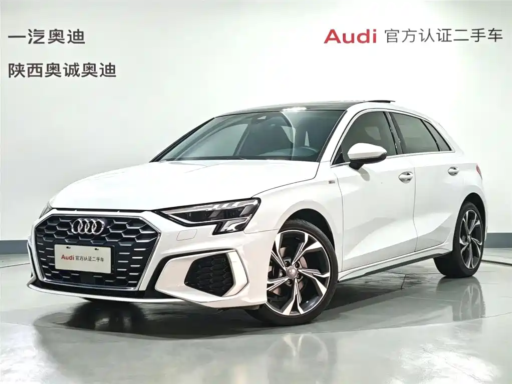 Audi A3 2021 Sportback 35 TFSI Luxury Sportline