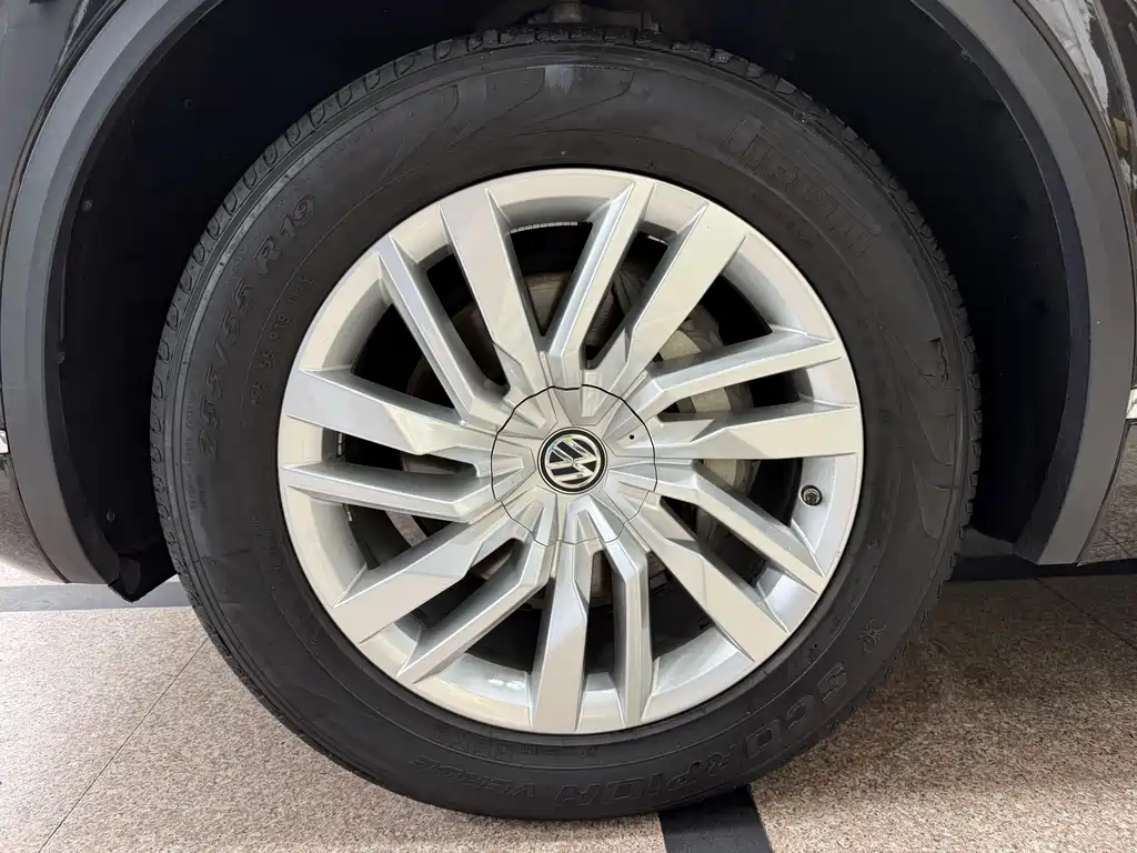 Touareg 2019 2.0 TSI Shining Wing Edition National VI
