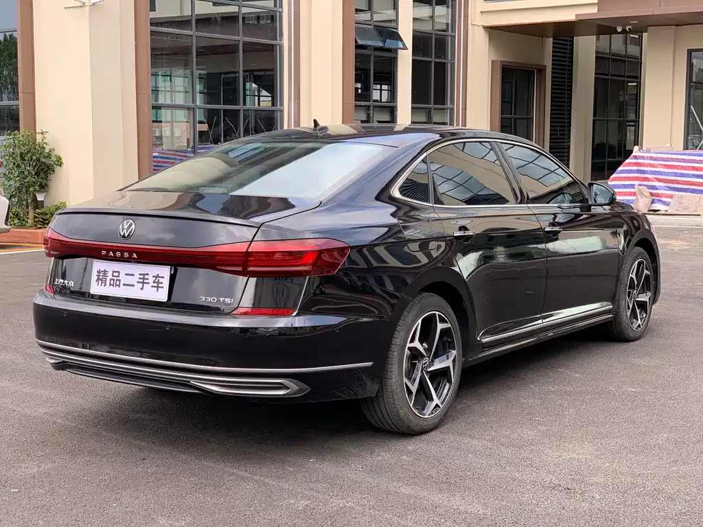 Passat 2023 330 TSI Starry Luxury Edition