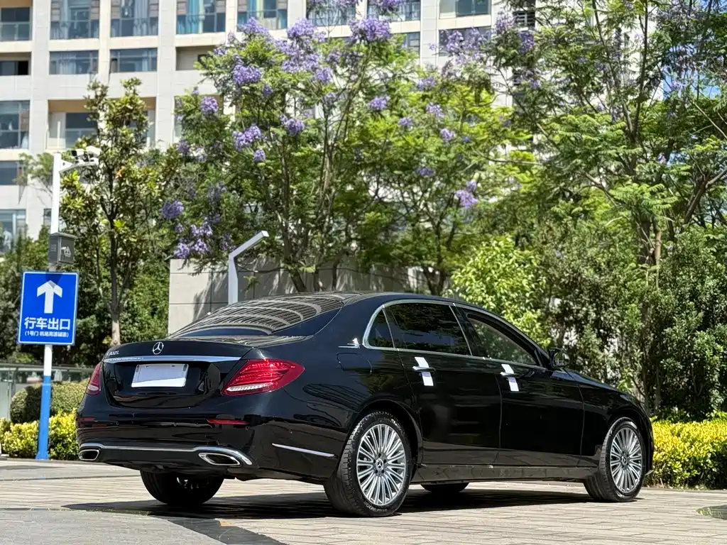 Mercedes-Benz E-Class 2020 Facelift E 300 L Sportline