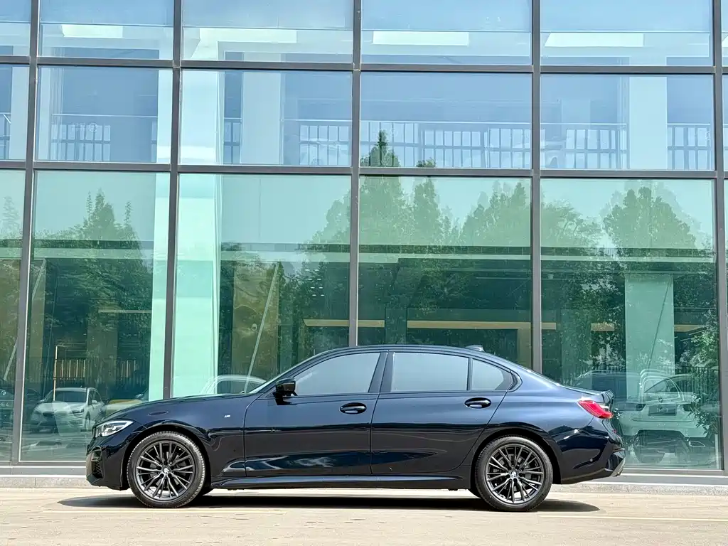 BMW 3 Series 2021 325Li M Sport Nightshade Package
