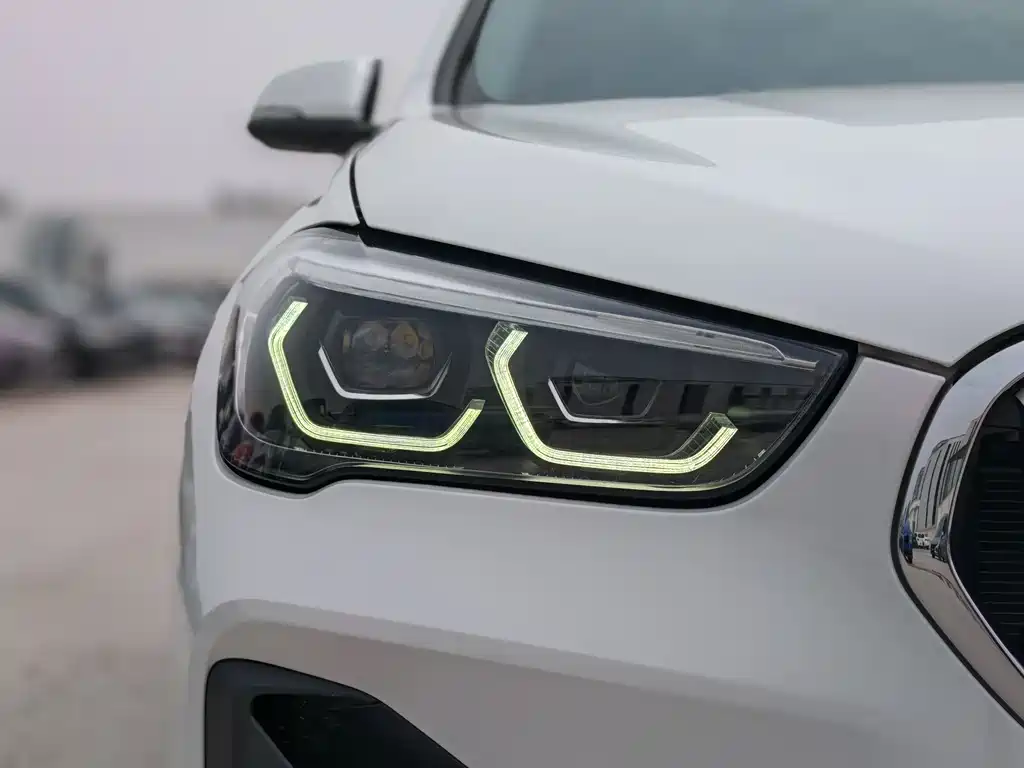 BMW X1 2022 sDrive25Li Leading Edition