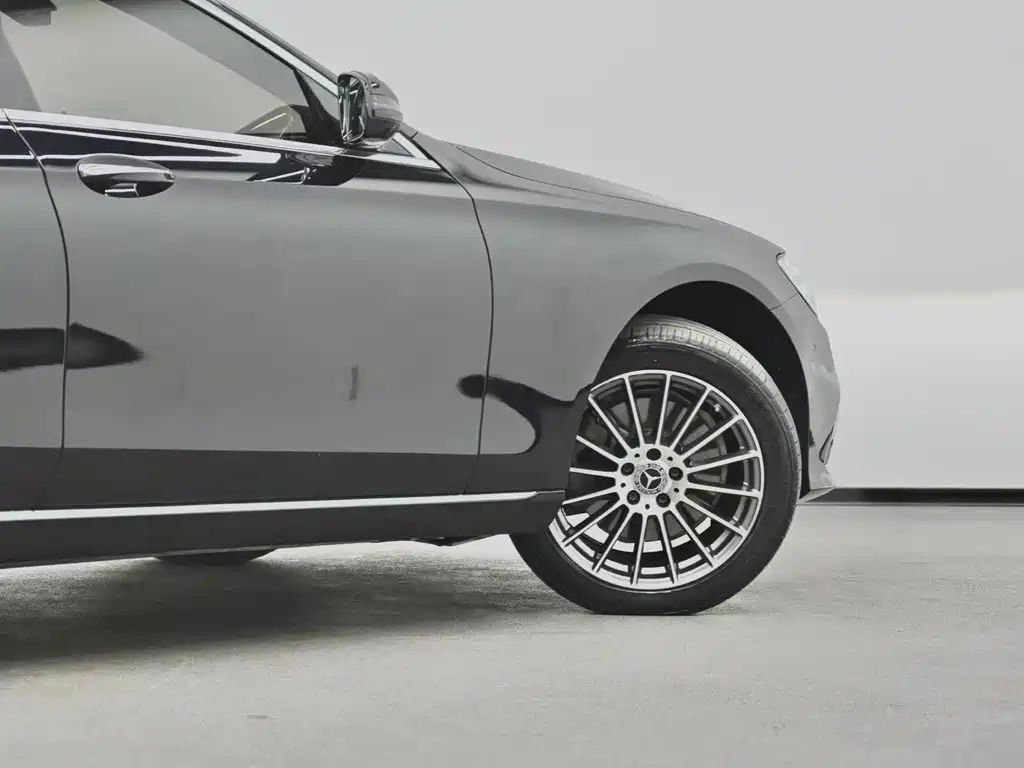 Mercedes-Benz E-Class 2023 E 260 L