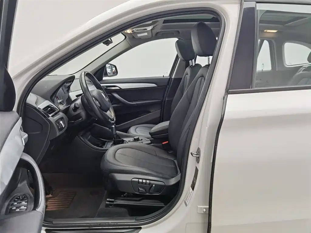 BMW X1 2016 sDrive18Li Fashion Edition