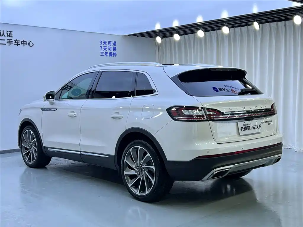Navigator 2021 2.7T AWD Prestige Edition