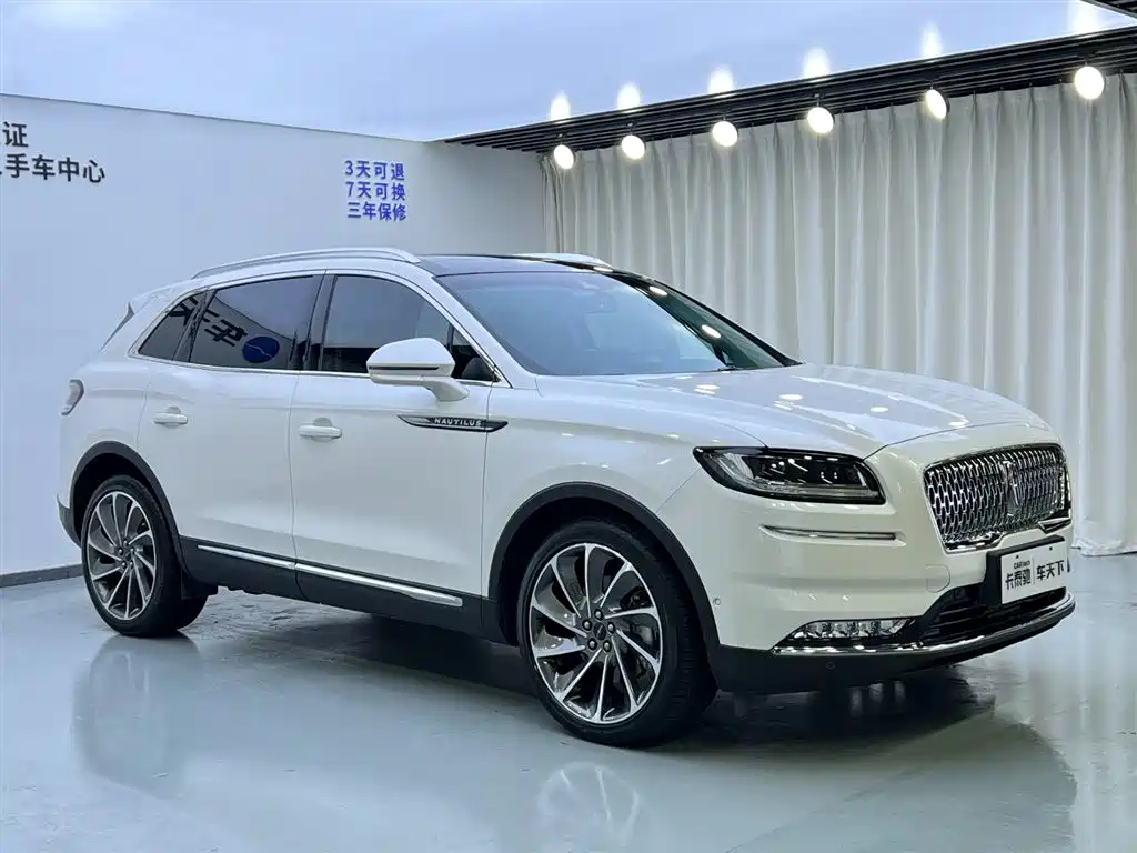 Navigator 2021 2.7T AWD Prestige Edition