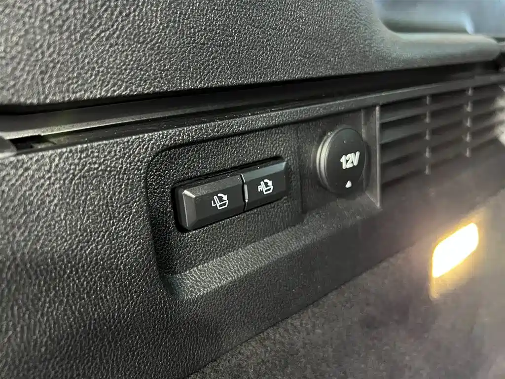 Navigator 2021 2.7T AWD Prestige Edition