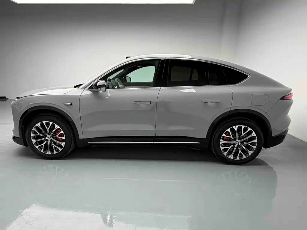 NIO EC6 2025 Model 75kWh