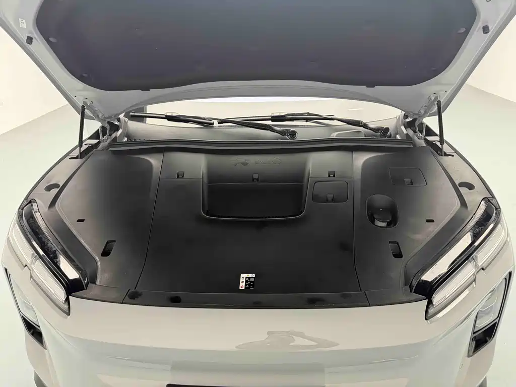 NIO EC6 2025 Model 75kWh
