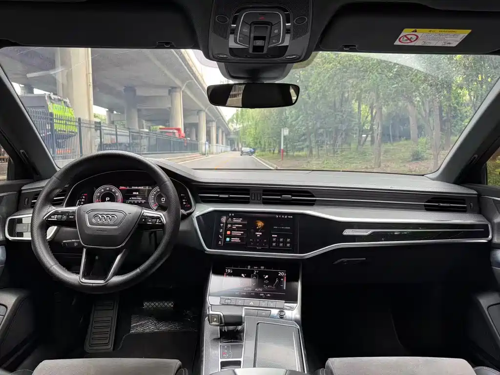 Audi A6L 2021 40 TFSI Luxury Dynamic Edition