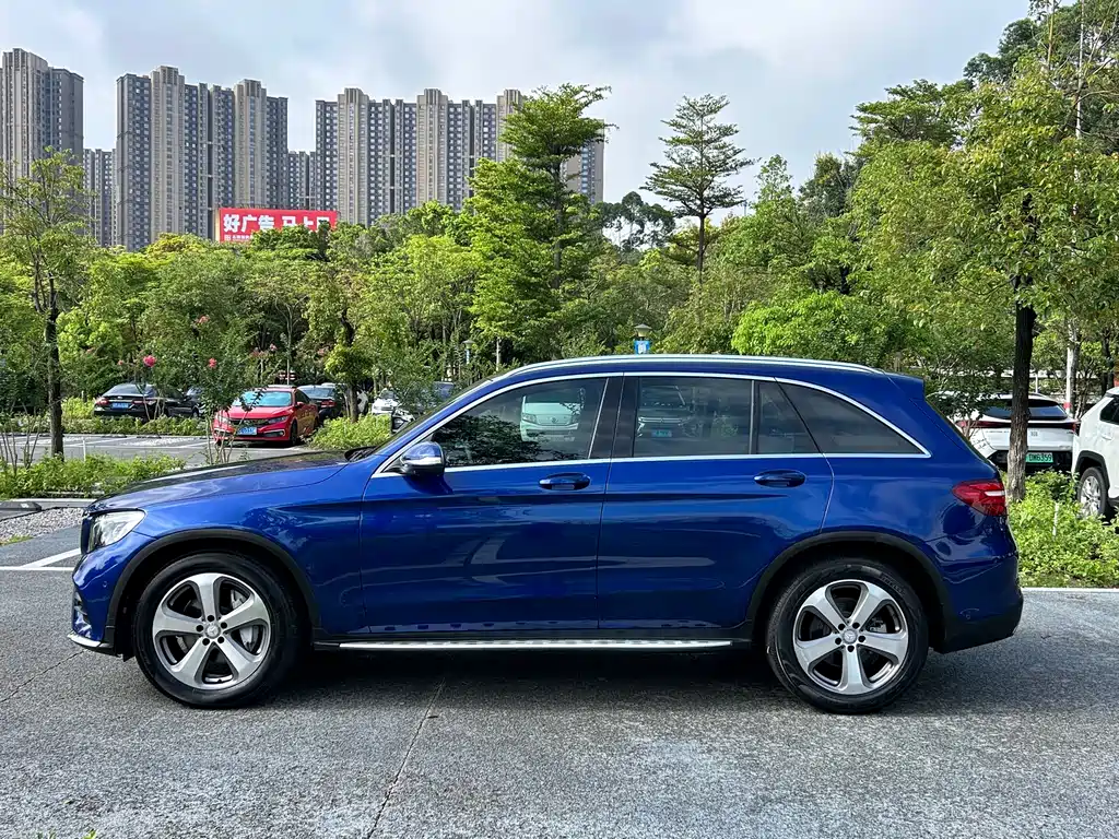 Mercedes-Benz GLC 2017 GLC 300 4MATIC Dynamic Edition
