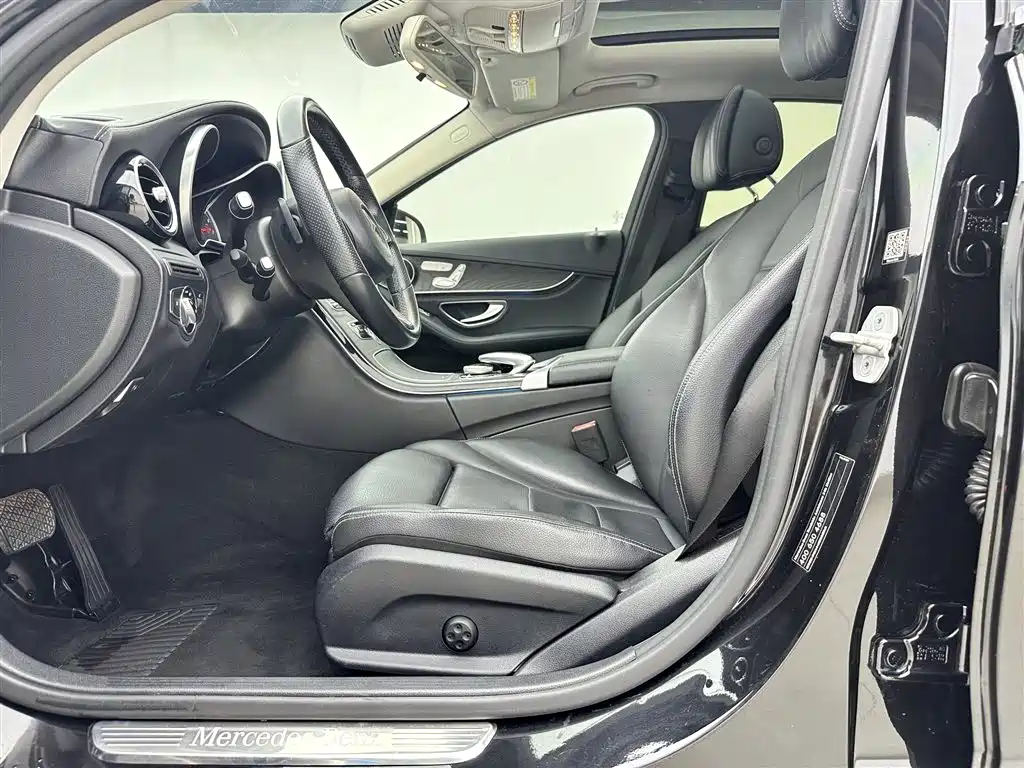 Mercedes-Benz C-Class 2015 C 200 L 4MATIC Sport Line