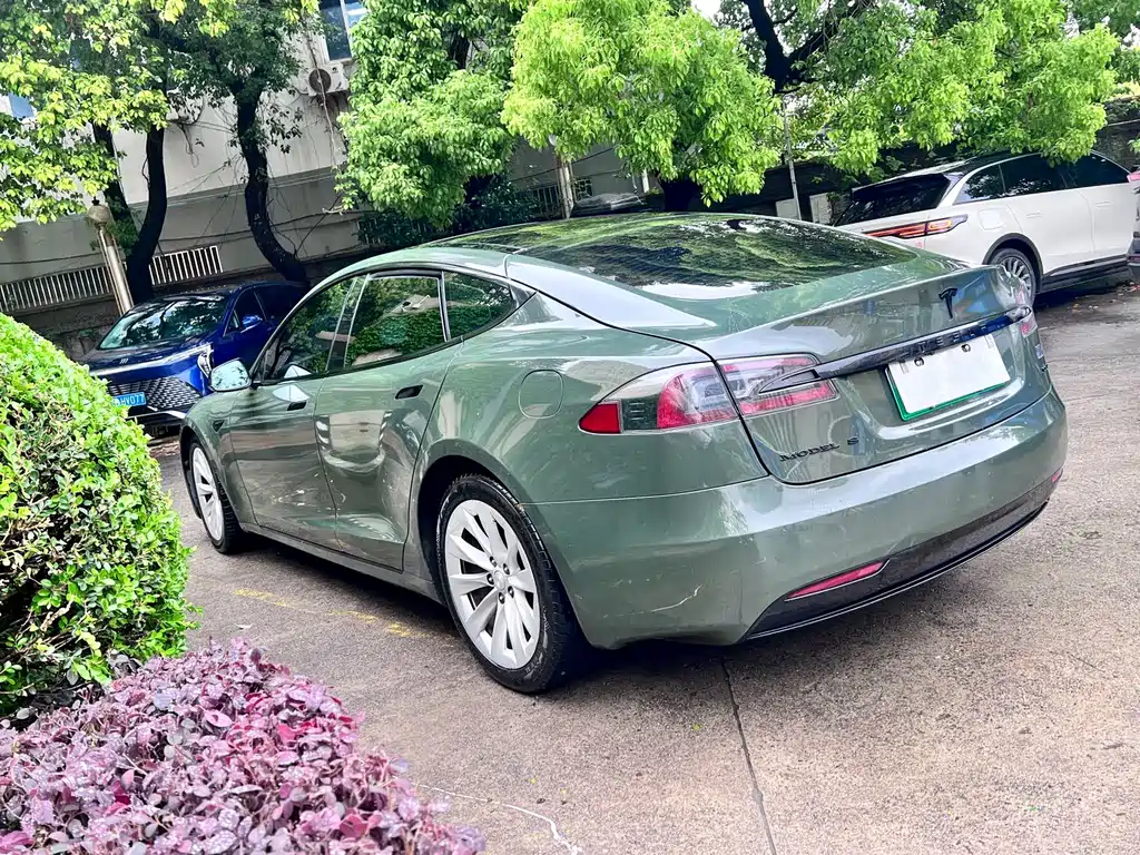 Model S 2017 Long Range Version