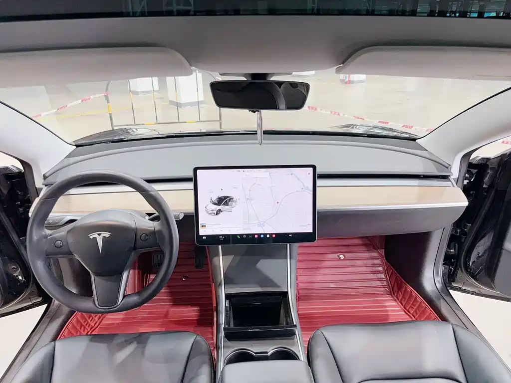 Model 3 Standard Range Rear-Wheel Drive Upgrade Version 2020