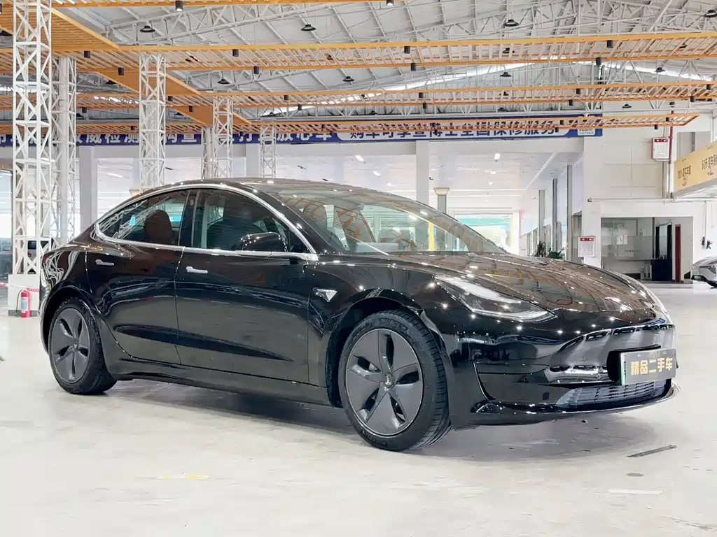 Model 3 Standard Range Rear-Wheel Drive Upgrade Version 2020