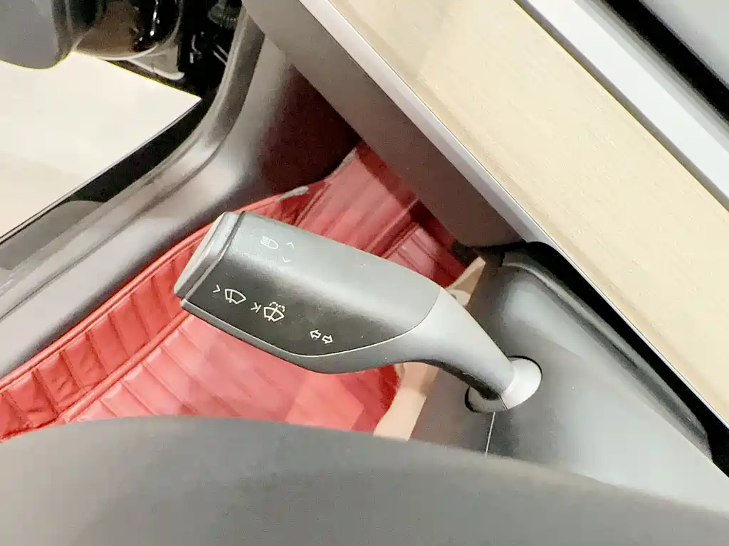 Model 3 Standard Range Rear-Wheel Drive Upgrade Version 2020