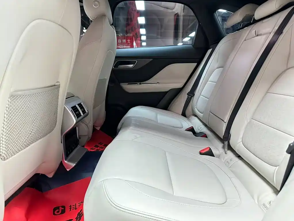 Jaguar F-PACE 2016 3.0 SC 4x4 S High Performance First Edition Limited Edition