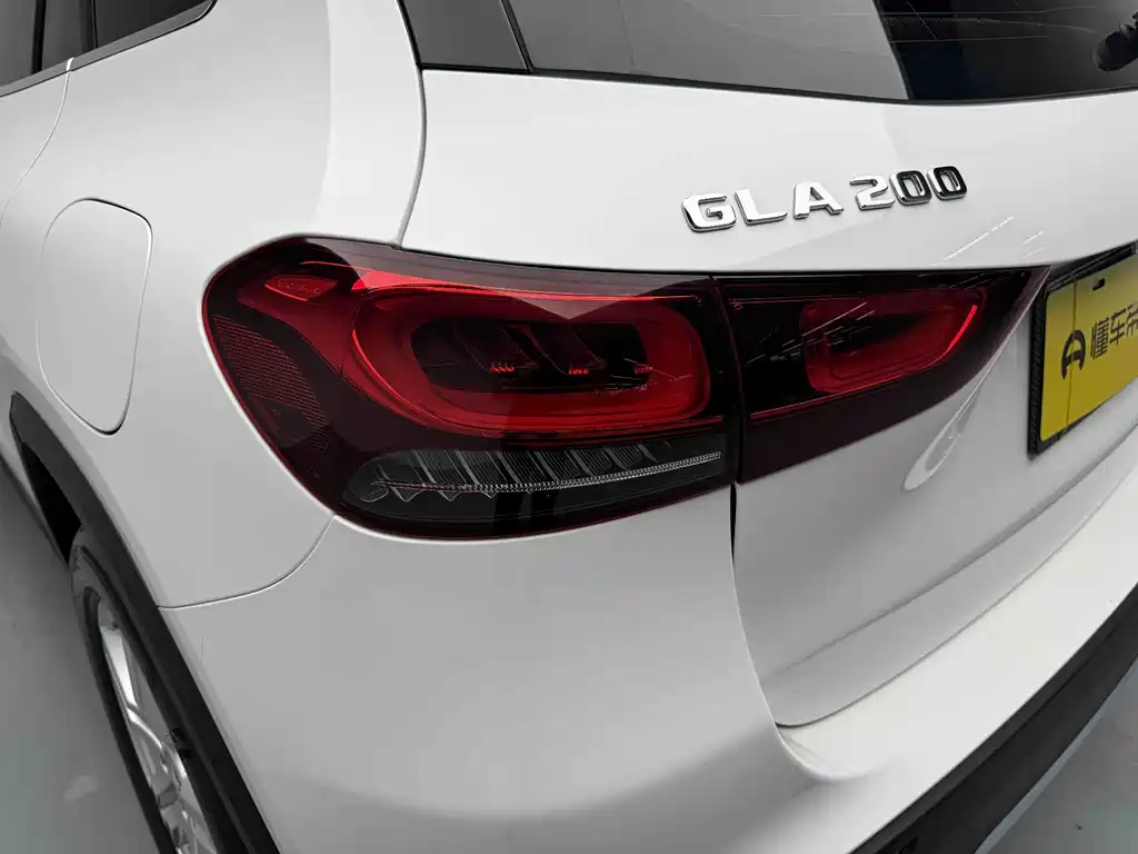 Mercedes-Benz GLA 2023 Facelift GLA 200