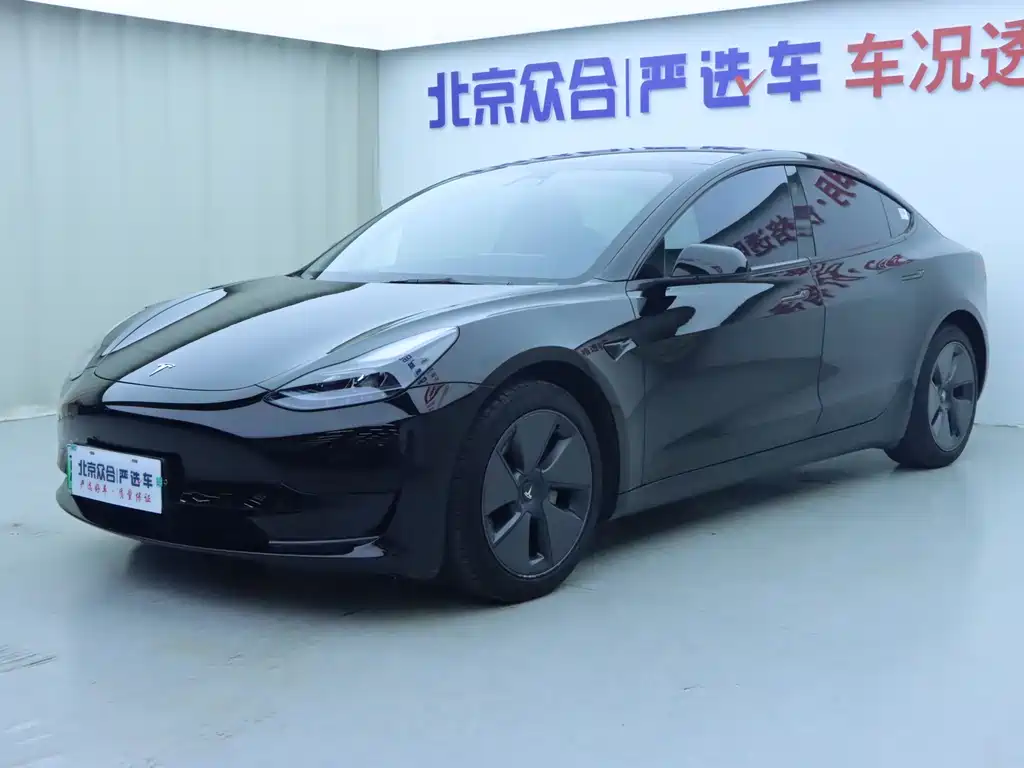 Model 3 Rear-Wheel Drive 2022