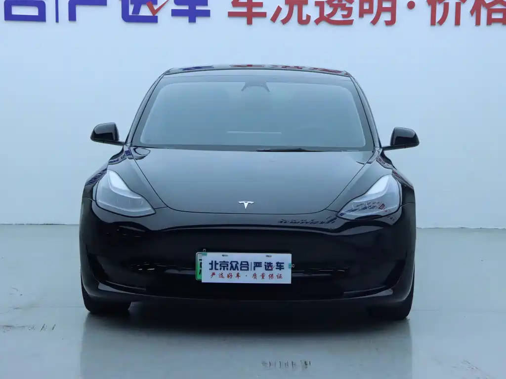 Model 3 Rear-Wheel Drive 2022