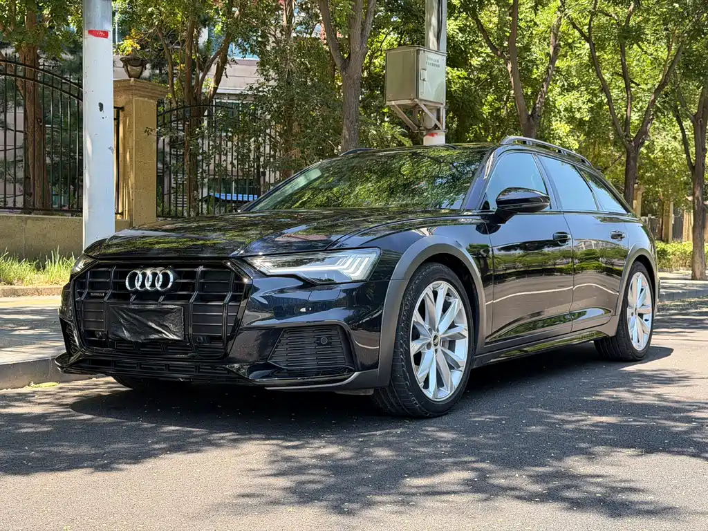 Audi A6 Import 2022 allroad quattro Explorer 55 TFSI Premium Off-road Edition
