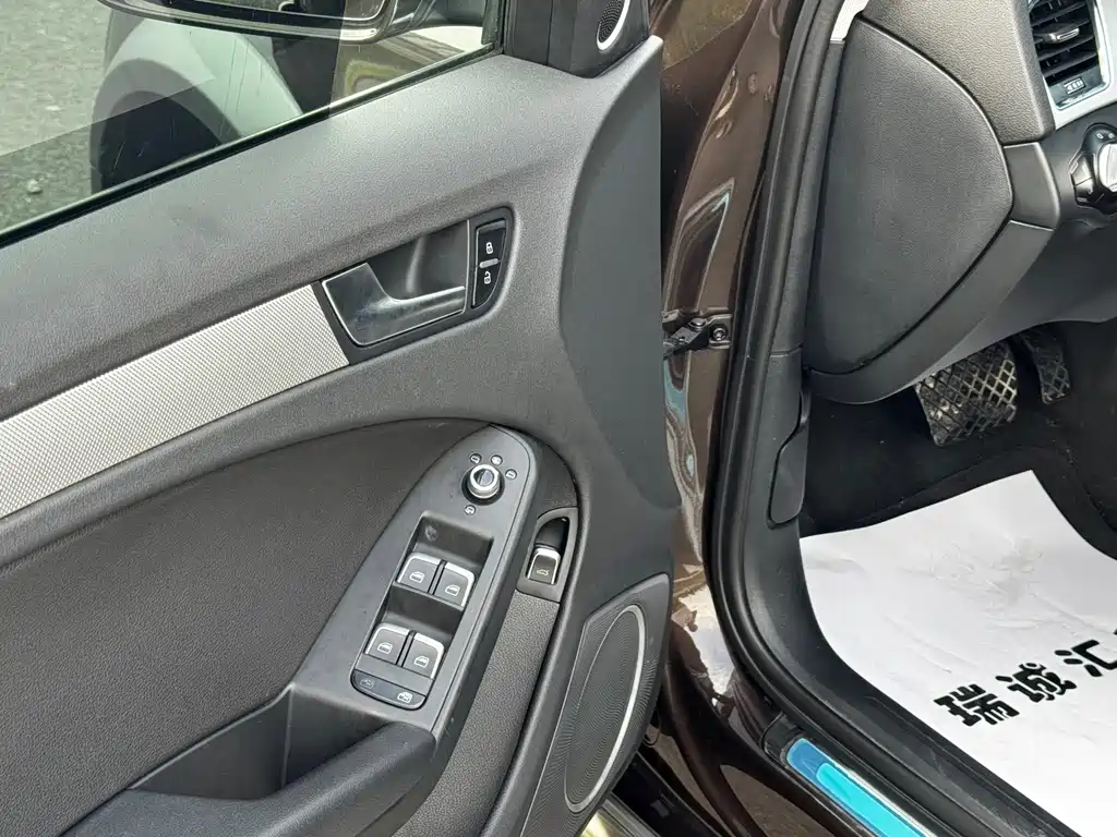 Audi A4 Import 2014 40 TFSI allroad quattro plus edition