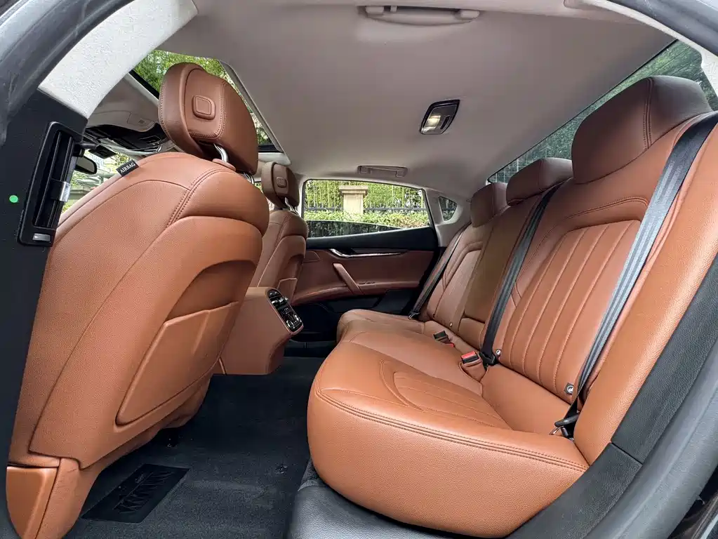 President 2017 3.0T Standard Model