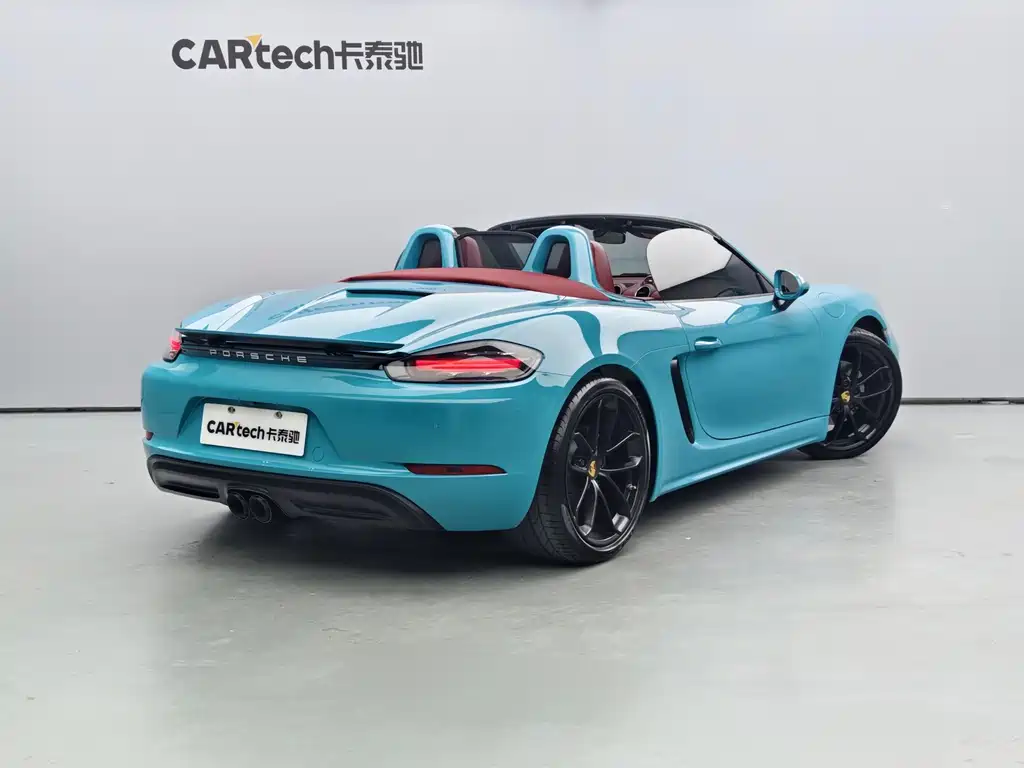 Porsche 718 Boxster 2.0T 2018 Model