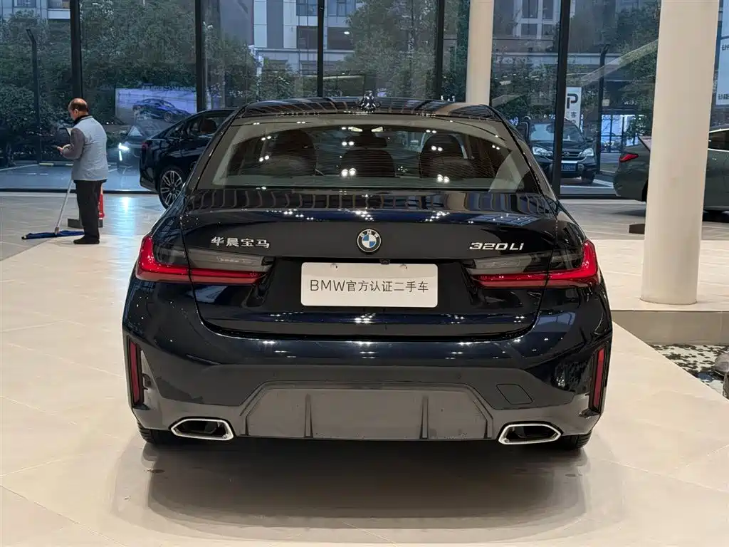 BMW 3 Series 2024 320Li M Sport Package