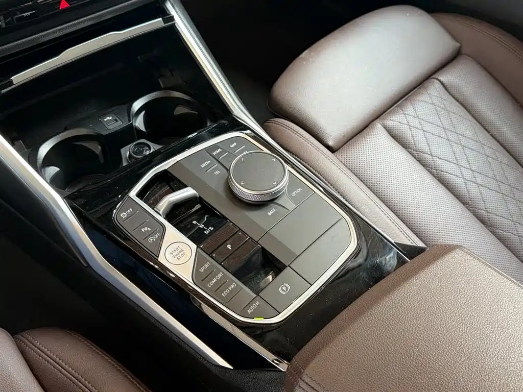 BMW 3 Series 2024 320Li M Sport Package