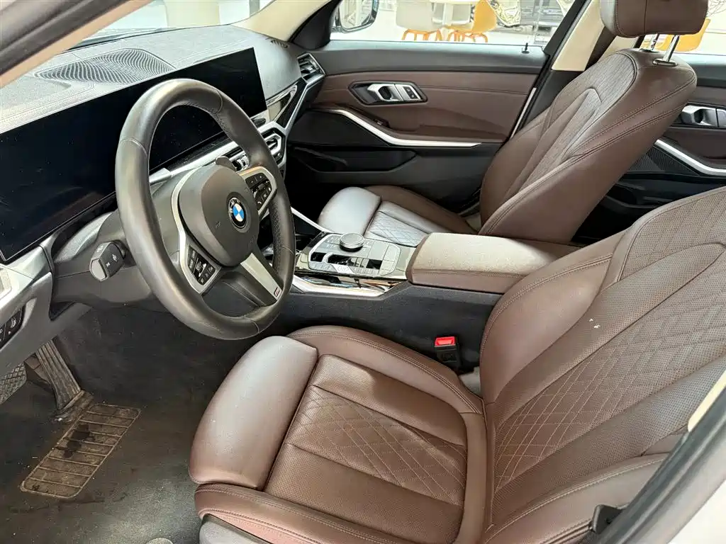 BMW 3 Series 2024 320Li M Sport Package