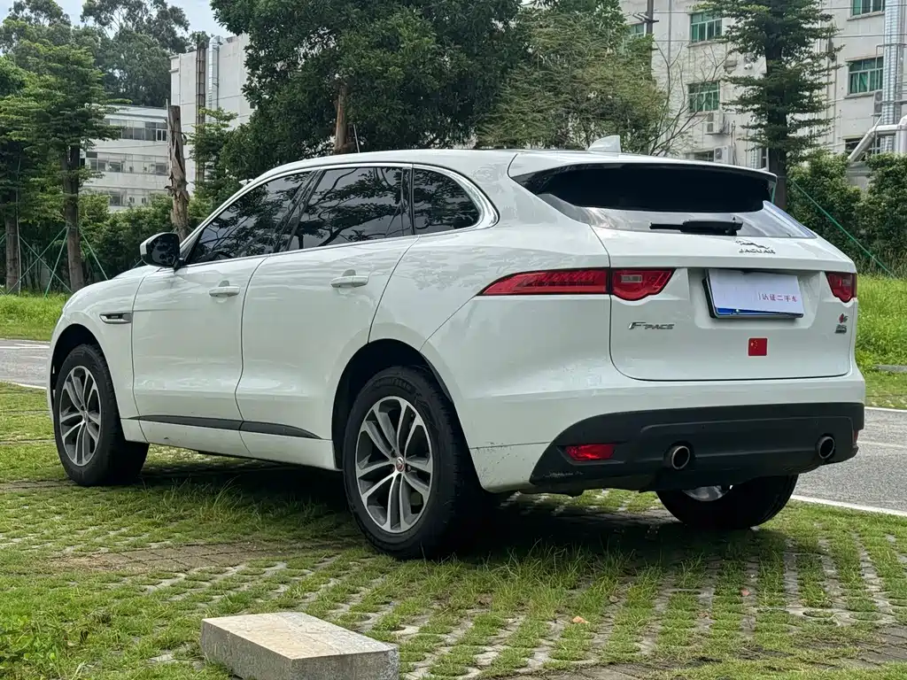 Jaguar F-PACE 2016 3.0 SC AWD R-Sport Sport Edition