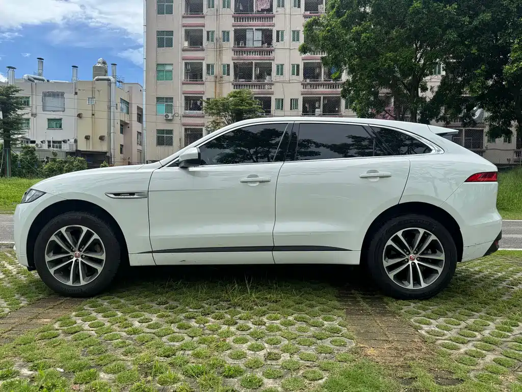 Jaguar F-PACE 2016 3.0 SC All-Wheel Drive R-Sport Sport Edition