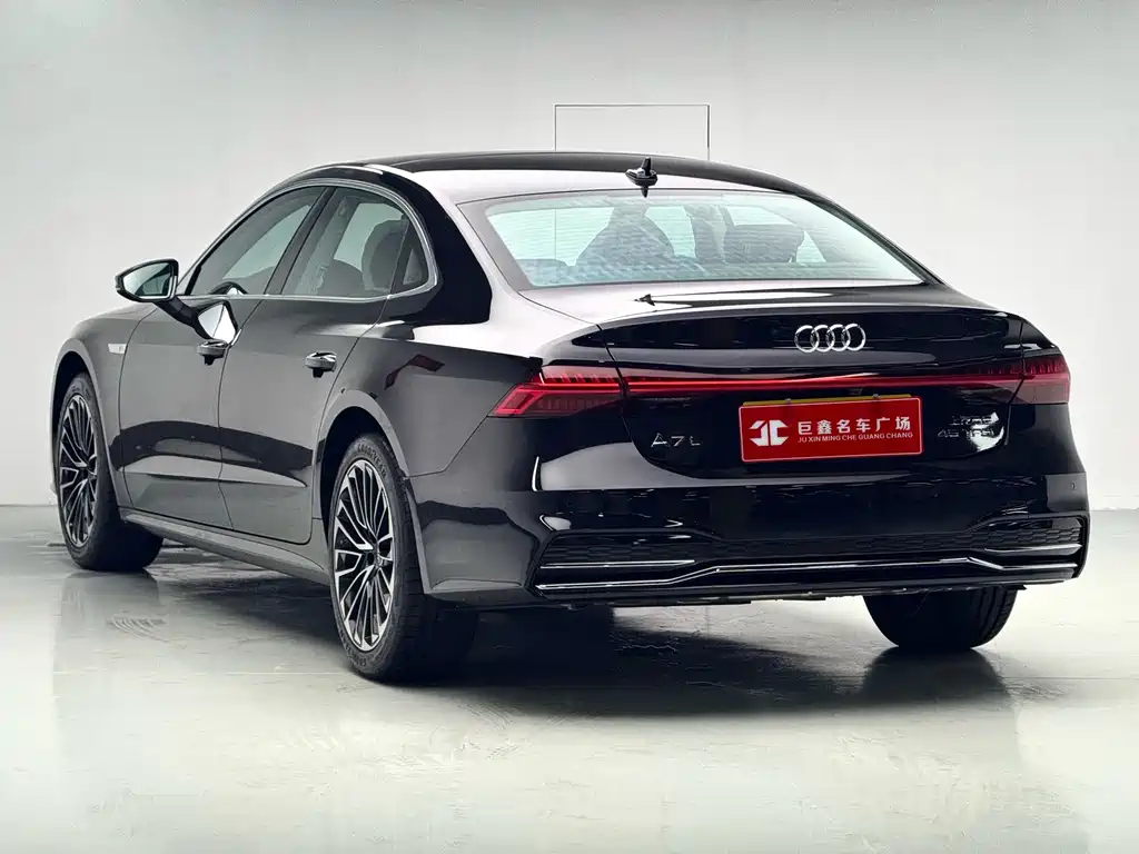 Audi A7L 2025 45 TFSI Luxury Edition