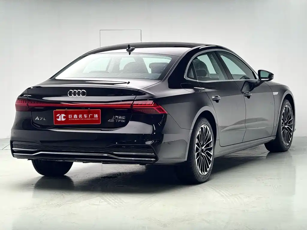 Audi A7L 2025 45 TFSI Luxury Edition