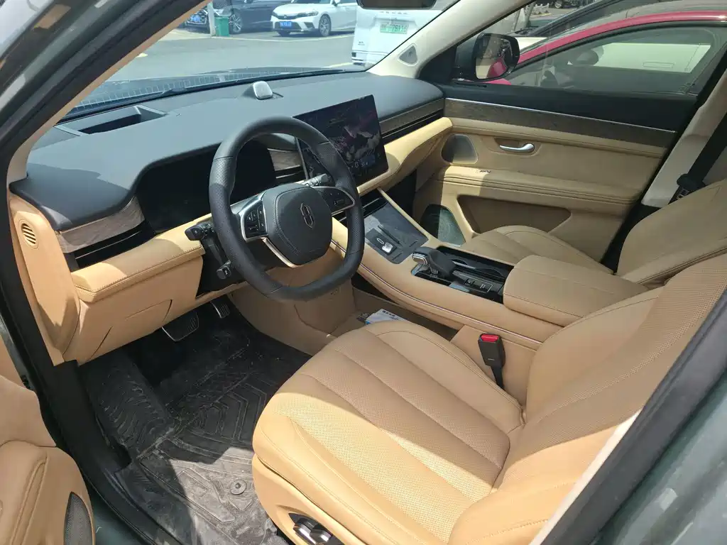 Askun M7 2022 Edition 1.5T Rear-wheel Drive Comfort Version