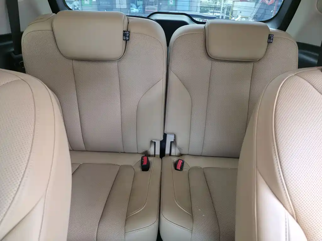 Askun M7 2022 Edition 1.5T Rear-wheel Drive Comfort Version