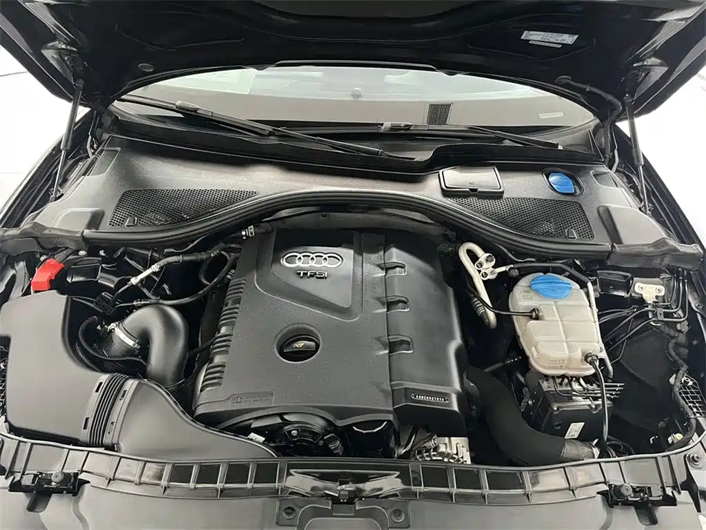 Audi A6L 2015 Edition TFSI Commemorative Intelligent Leadership Model