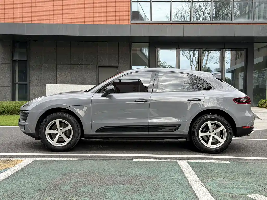 Macan 2.0T 2017款