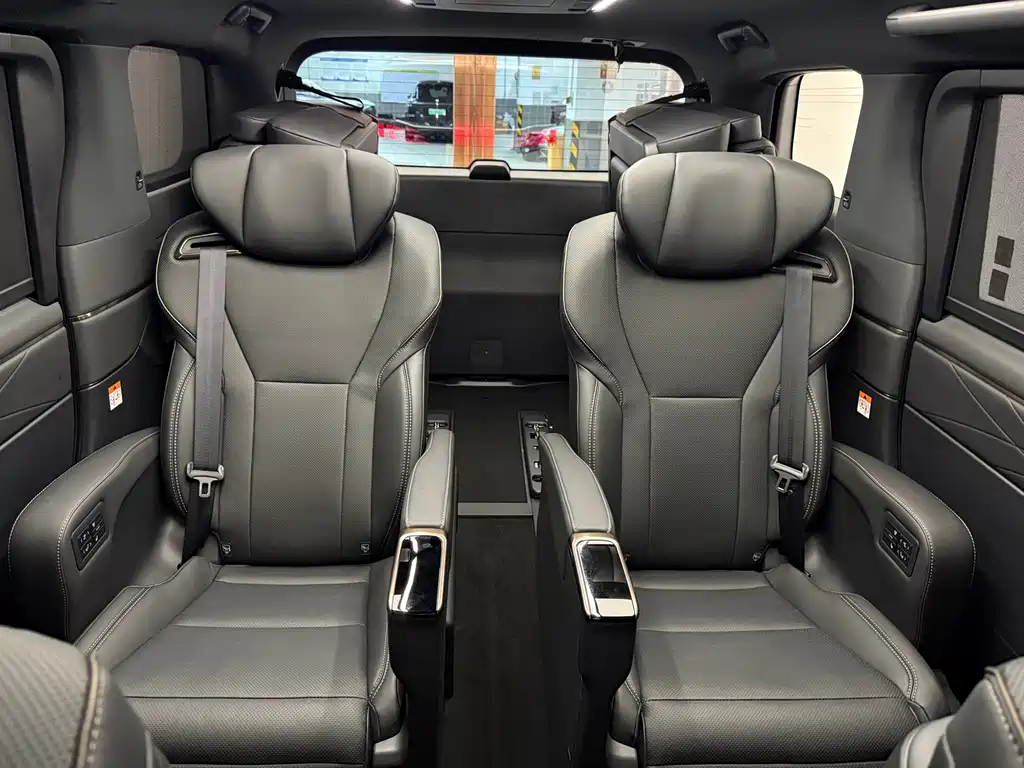 Alphard 2023 model Hybrid 2.5L Premium·Gold Edition