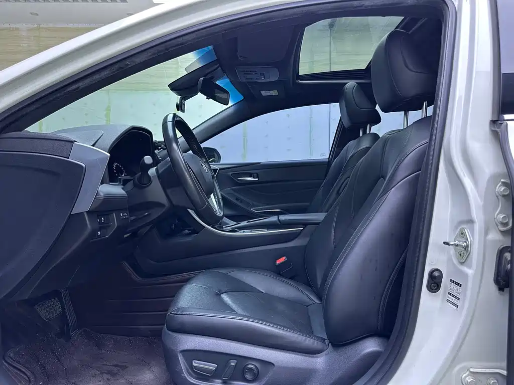 Asia Dragon 2019 2.0L Luxury Edition National VI