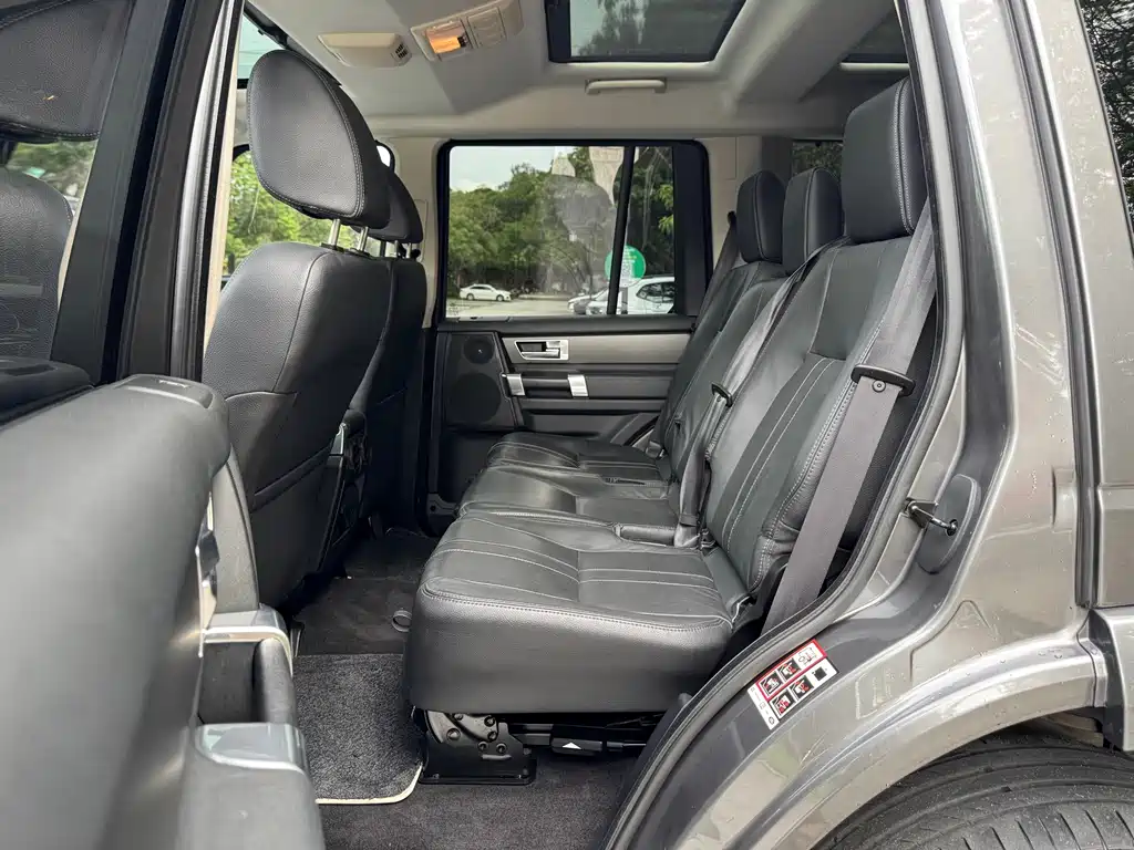 Discovery 2015 3.0 SC V6 SE